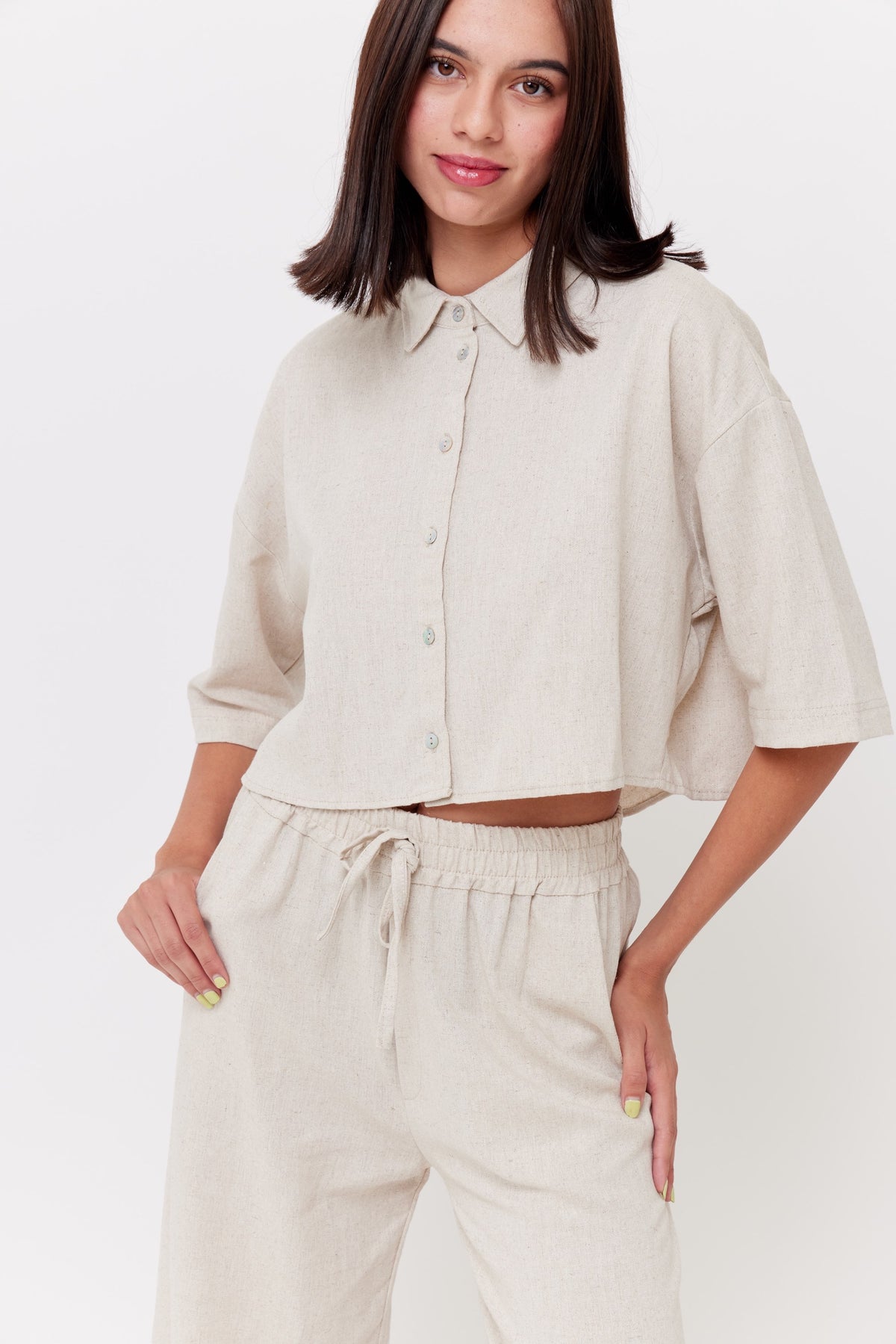 Camisa cropped y culotte